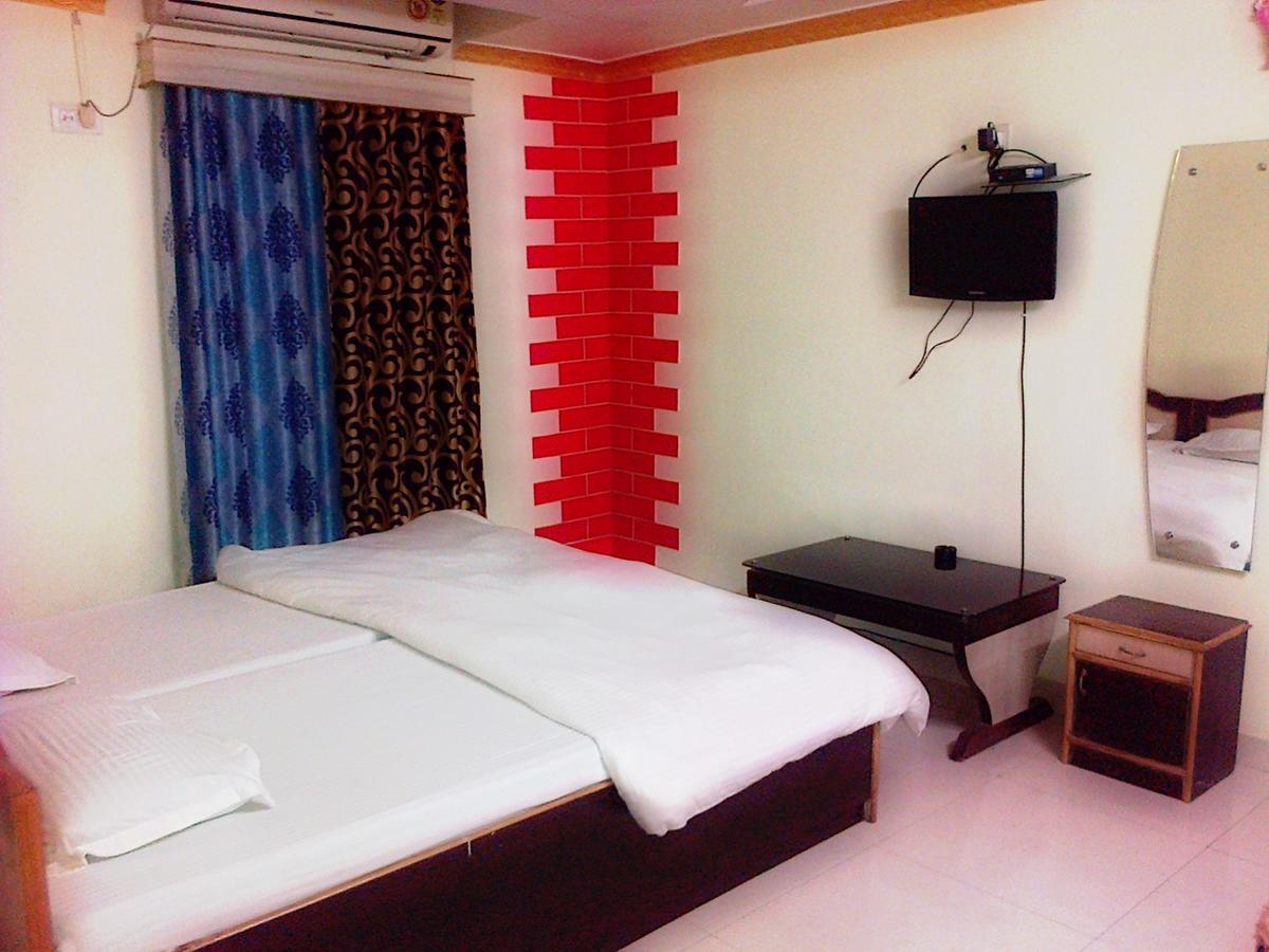 Hotel Mega Palace Patna  Esterno foto